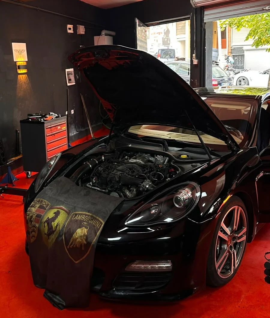 Porschem Motor